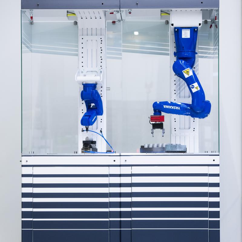 Kombinace z robotického modulu (Robo Module) pro kalibraci a funkčního modulu (Function Module) pro měření